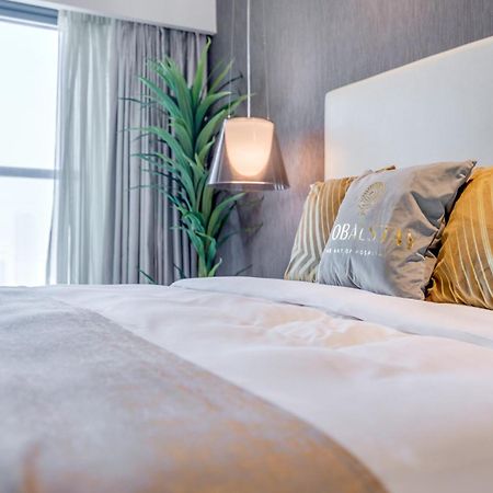 Globalstay Damac Towers By Paramount In Business Bay Dubai Luaran gambar