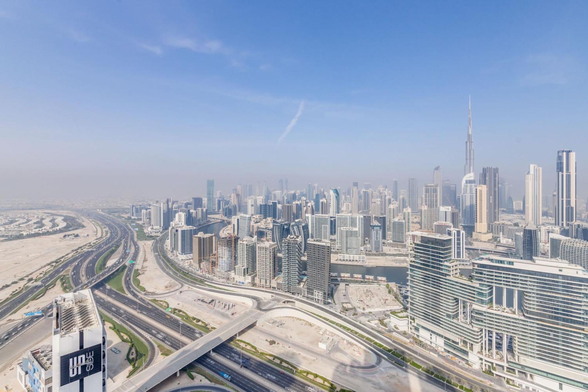 Globalstay Damac Towers By Paramount In Business Bay Dubai Luaran gambar