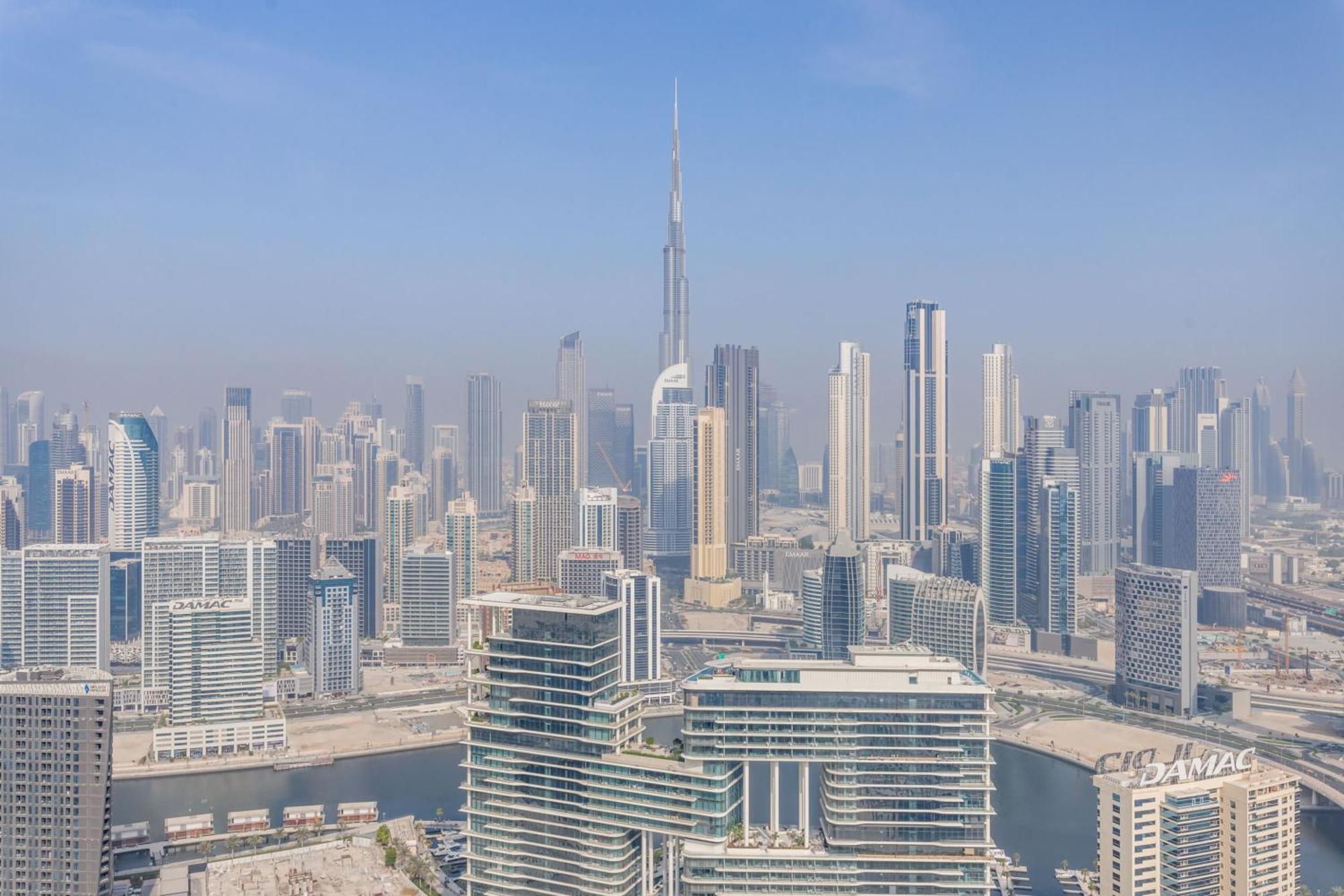 Globalstay Damac Towers By Paramount In Business Bay Dubai Luaran gambar